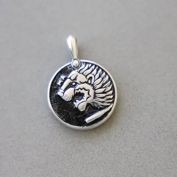 David Yurman Men's Sterling Silver Petrvs Lion 26mm Amulet Pendant - Picture 3 of 6